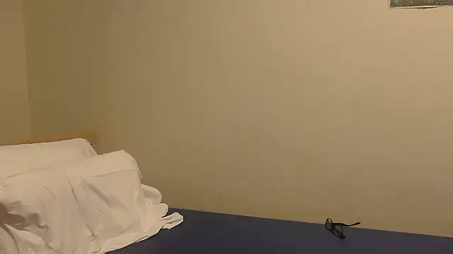 housewife shantie online show from 10.19.25