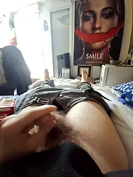 Snapshot of stev3w chatting on 10.02.25 stev3w online show from 10.02.25