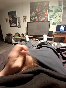 Snapshot of stev3w chatting on 10.22.25 stev3w online show from 10.22.25