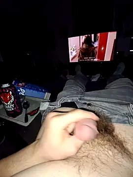 Snapshot of stev3w chatting on 11.08.25 stev3w online show from 11.08.25