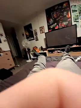 Snapshot of stev3w chatting on 11.12.25 stev3w online show from 11.12.25