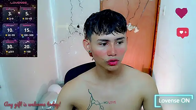 Snapshot of tanjiro_cute chatting on 10.02.25 tanjiro cute online show from 10.02.25