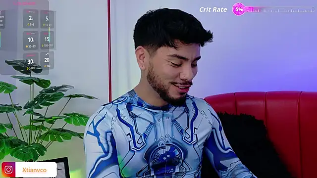 Snapshot of Tommidubois chatting on 10.22.25 Tommidubois online show from 10.22.25