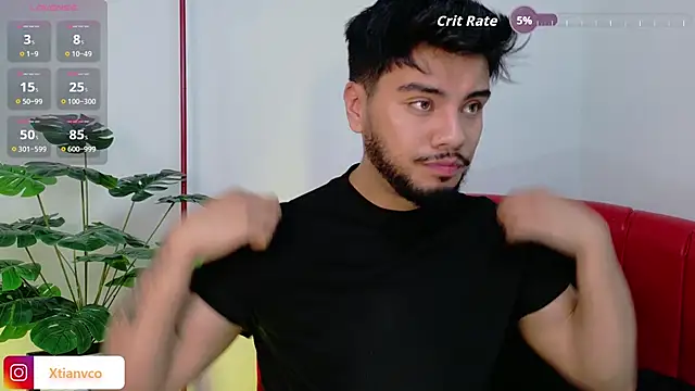 Snapshot of Tommidubois chatting on 10.23.25 Tommidubois online show from 10.23.25