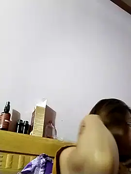 Snapshot of Baby-tits2024 chatting on 12.18.24 Baby-tits2024 online show from 12.18.24