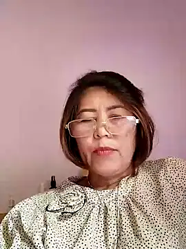 Snapshot of Baby-tits2024 chatting on 12.20.24 Baby-tits2024 online show from 12.20.24