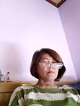 Snapshot of Baby-tits2024 chatting on 12.28.24 Baby-tits2024 online show from 12.28.24