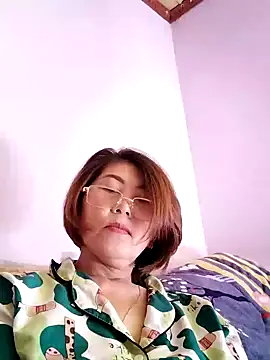 Snapshot of Baby-tits2024 chatting on 12.29.24 Baby-tits2024 online show from 12.29.24