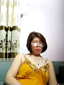 Snapshot of Baby-tits2024 chatting on 02.06.25 Baby-tits2024 online show from 02.06.25