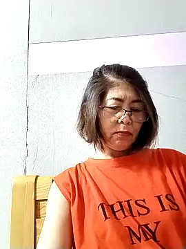 Snapshot of Baby-tits2024 chatting on 11.06.25 Baby-tits2024 online show from 11.06.25