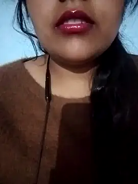 Snapshot of Love-Veronica chatting on 02.12.26 Love-Veronica online show from 02.12.26