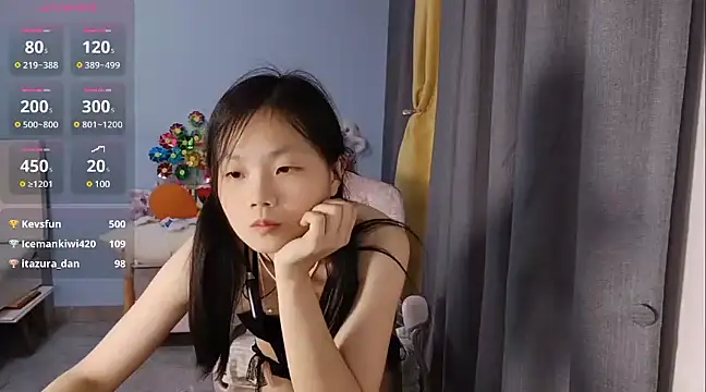 Lena-yyds online show from 03.13.25