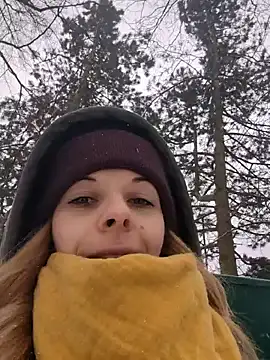 Snapshot of TerrasWildlife chatting on 02.13.25 TerrasWildlife online show from 02.13.25