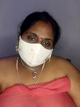 Sexy Radhikaa online show from 03.18.25