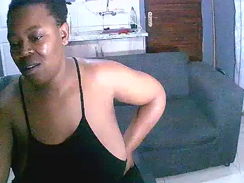 curvyloneah75 online show from 12.11.24