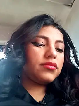 Naomy veracruz  online show from 11.02.25