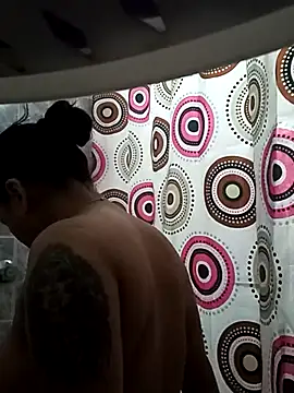 Naomy veracruz  online show from 12.04.25