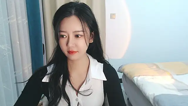 zoe-keke online show from 12.14.24