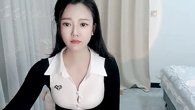 zoe-keke online show from 02.22.25