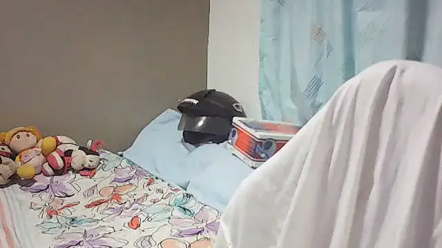 Fariana01 online show from 05.25.26