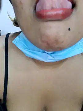 Snapshot of Masha_123 chatting on 10.15.25 Masha 123 online show from 10.15.25