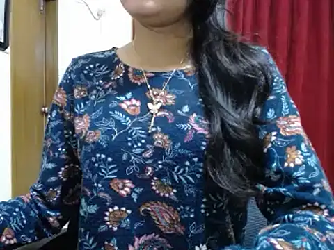taisina online show from 02.06.25