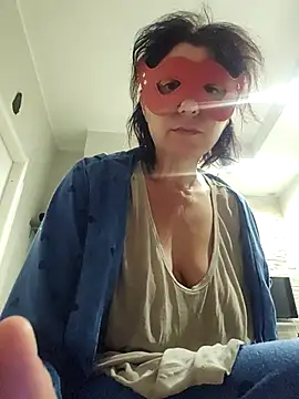 Vagabondainnamorata online show from 11.16.25