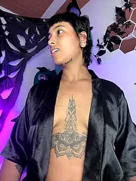 LollaByer online show from 10.31.25