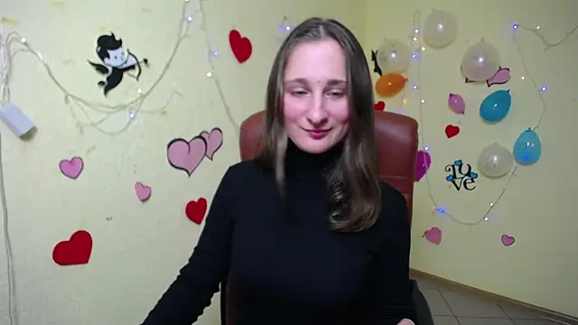 Snapshot of MichelLeee chatting on 01.25.25 MichelLeee online show from 01.25.25