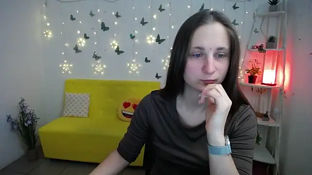 MichelLeee online show from 04.16.26