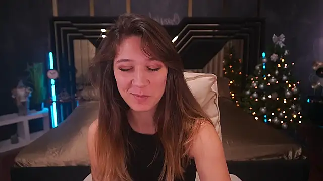 DreamyLinaa online show from 12.11.24
