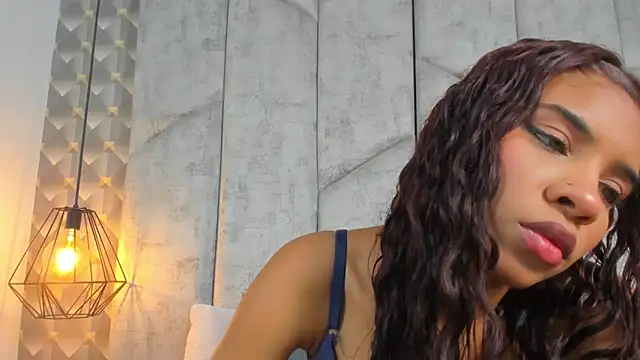 AshleyHill2 online show from 04.21.26