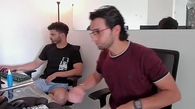 andrewChris  online show from 09.26.25