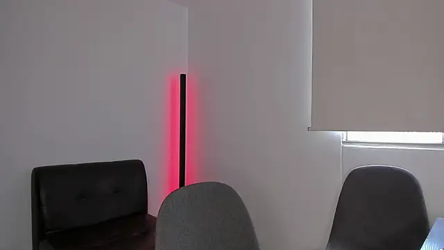 andrewChris  online show from 10.02.25