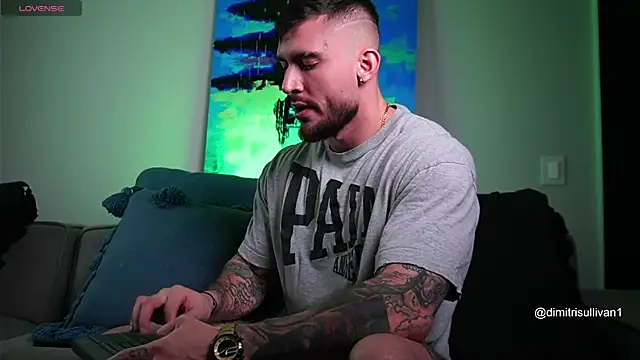 DimitriSullivan  online show from 12.11.24