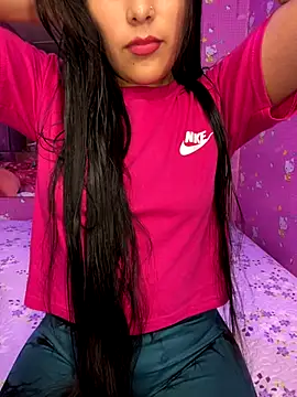 Snapshot of Velyn_18 chatting on 11.09.25 Velyn 18 online show from 11.09.25