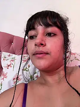 Snapshot of Lady_Rey chatting on 10.05.25 Lady Rey online show from 10.05.25