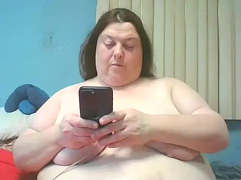 Honeybee2025 online show from 02.10.25