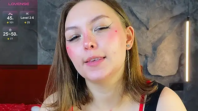 GwendolynFinch online show from 02.02.25