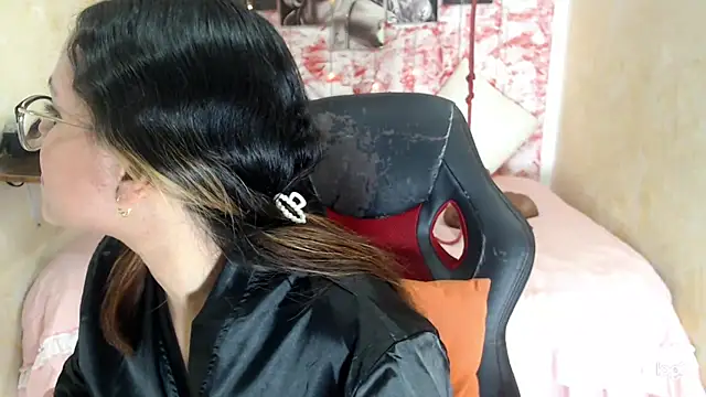 anthiamelisa online show from 09.28.25