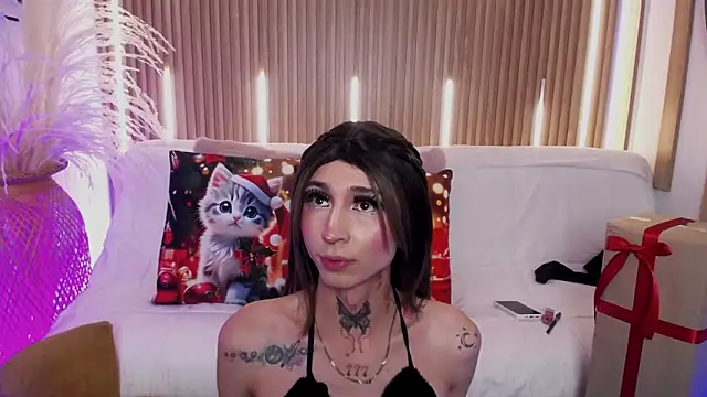 Aniie Doll online show from 12.18.25