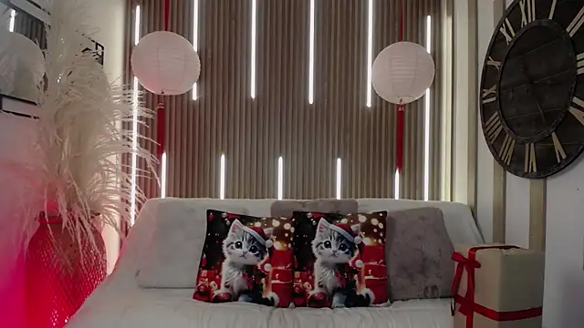 Aniie Doll online show from 12.20.25