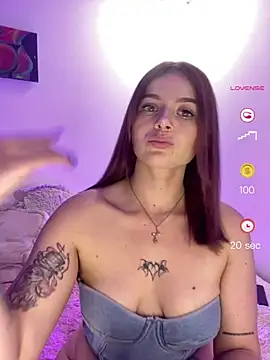 Snapshot of Valery_hilthon chatting on 04.29.26 Valery hilthon online show from 04.29.26