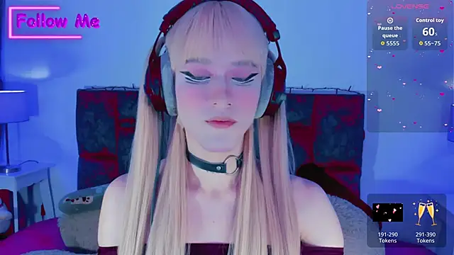 Snapshot of Kirmyy_ chatting on 11.06.25 Kirmyy online show from 11.06.25