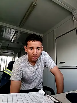 juanylablanquita online show from 02.20.25