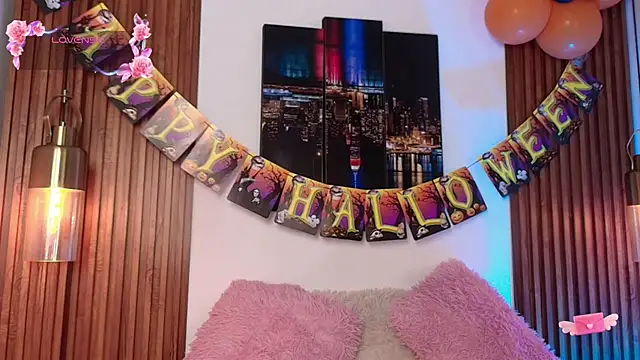 Snapshot of Noah_Xitruxx chatting on 10.14.25 Noah Xitruxx online show from 10.14.25