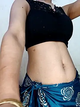 Snapshot of xpihu chatting on 11.01.25 xpihu online show from 11.01.25