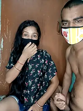 Snapshot of Suhani512 chatting on 10.20.25 Suhani512 online show from 10.20.25