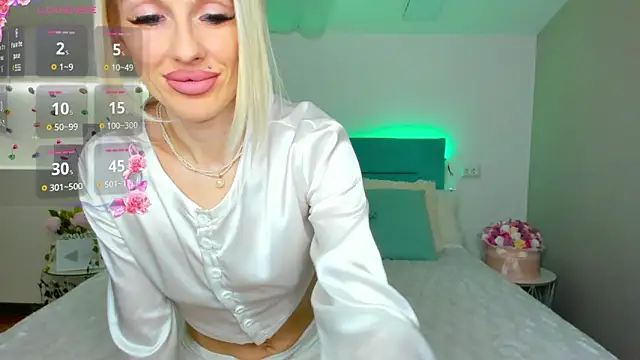 Snapshot of Lana_kitty__ chatting on 02.27.25 Lana kitty online show from 02.27.25