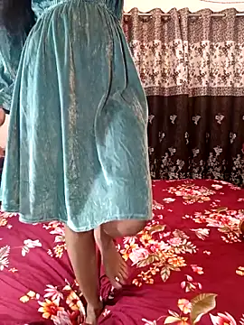 Snapshot of Cute-Bhavya chatting on 09.26.25 Cute-Bhavya online show from 09.26.25